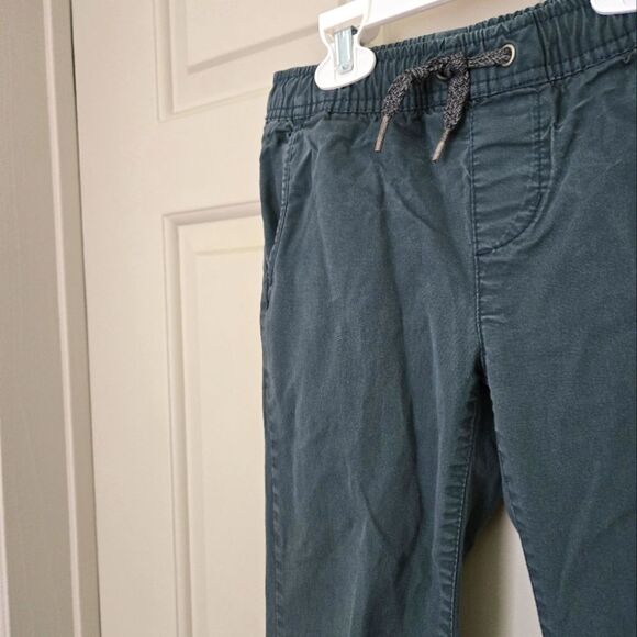 3/$20 Old Navy Boys Jogger Pants Size 6-7 - Picture 2 of 4